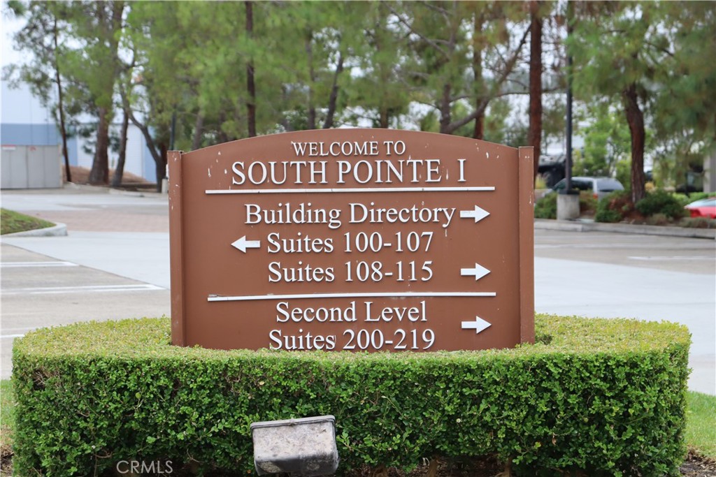 23276 S Pointe Drive 201