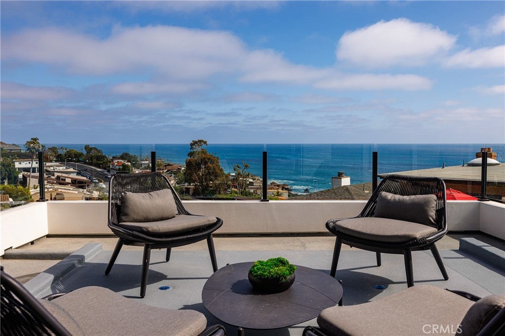 251 Highland, Laguna Beach CA 92651 - Photo 28