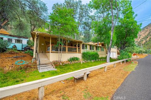 Photo of 9977 Incline Road, El Portal, CA 95318 (MLS # MP25098514)