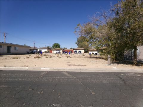 Photo of 0 Ramada, Victorville, CA 92395 (MLS # HD25282309)