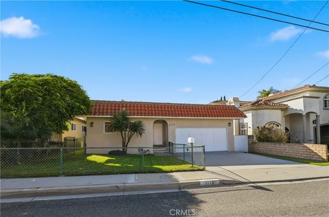 Photo of 1113 Ford Ave, Redondo Beach, CA 90278 (MLS # SB26008704)