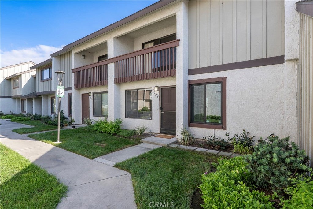1365 S Walnut 5220