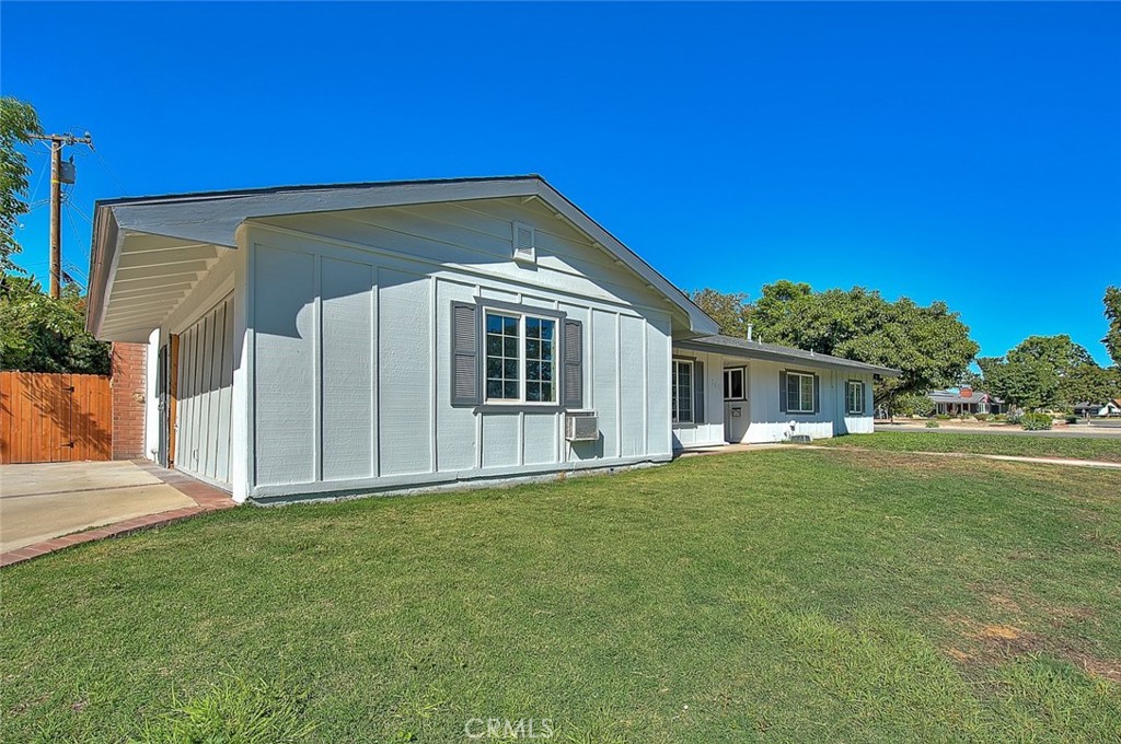 340 W Caroline Street