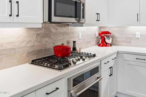 Tiny photo for 126 Wisteria Street, Fillmore, CA 93015 (MLS # V1-34730)