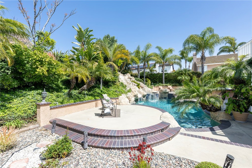 28155 Meadow Land Drive