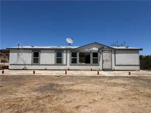 Photo of 41251 Rope Road, Hemet, CA 92544 (MLS # CV26130286)