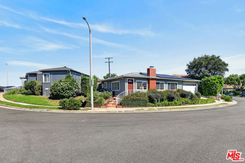 5551 Arch Crest Drive