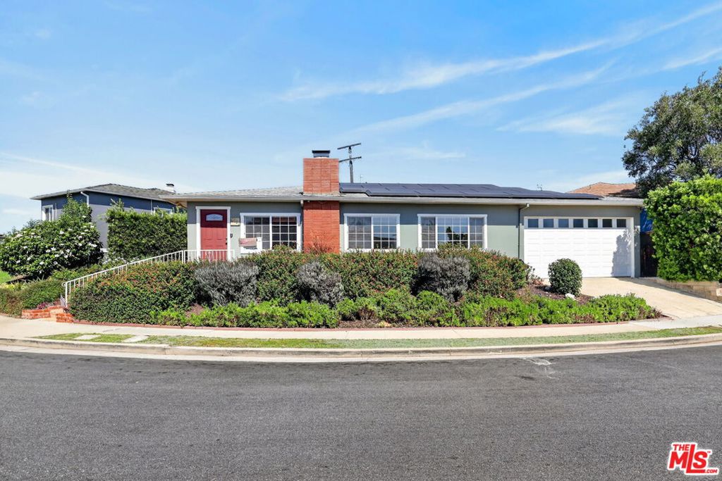 5551 Arch Crest Drive
