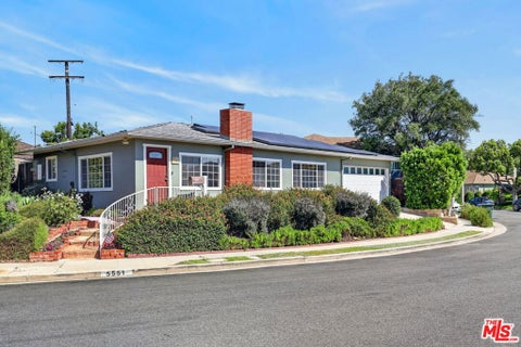 Photo of 5551 Arch Crest Drive, Los Angeles, CA 90043 (MLS # 26987615)