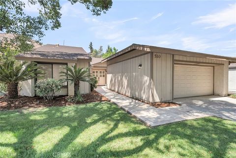Photo of 510 Via Zapata, Riverside, CA 92507 (MLS # IV25189409)