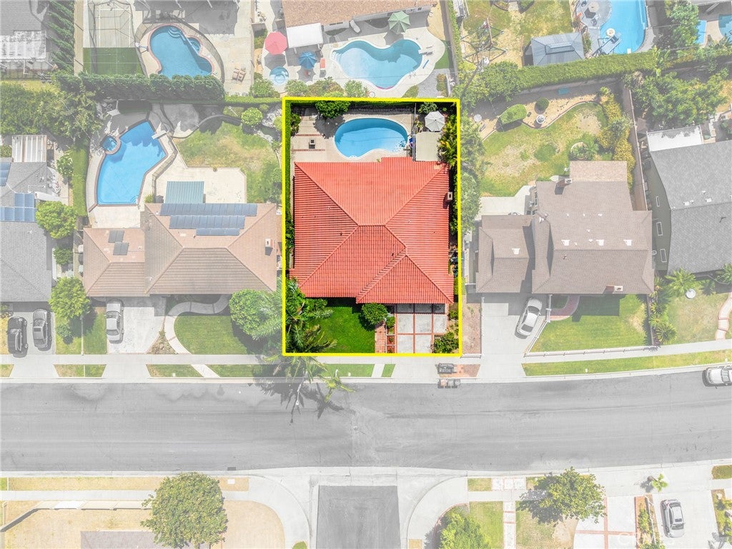 1348 Orleans Drive