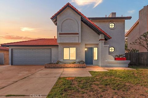 14810 Cambria Street Fontana CA 92335