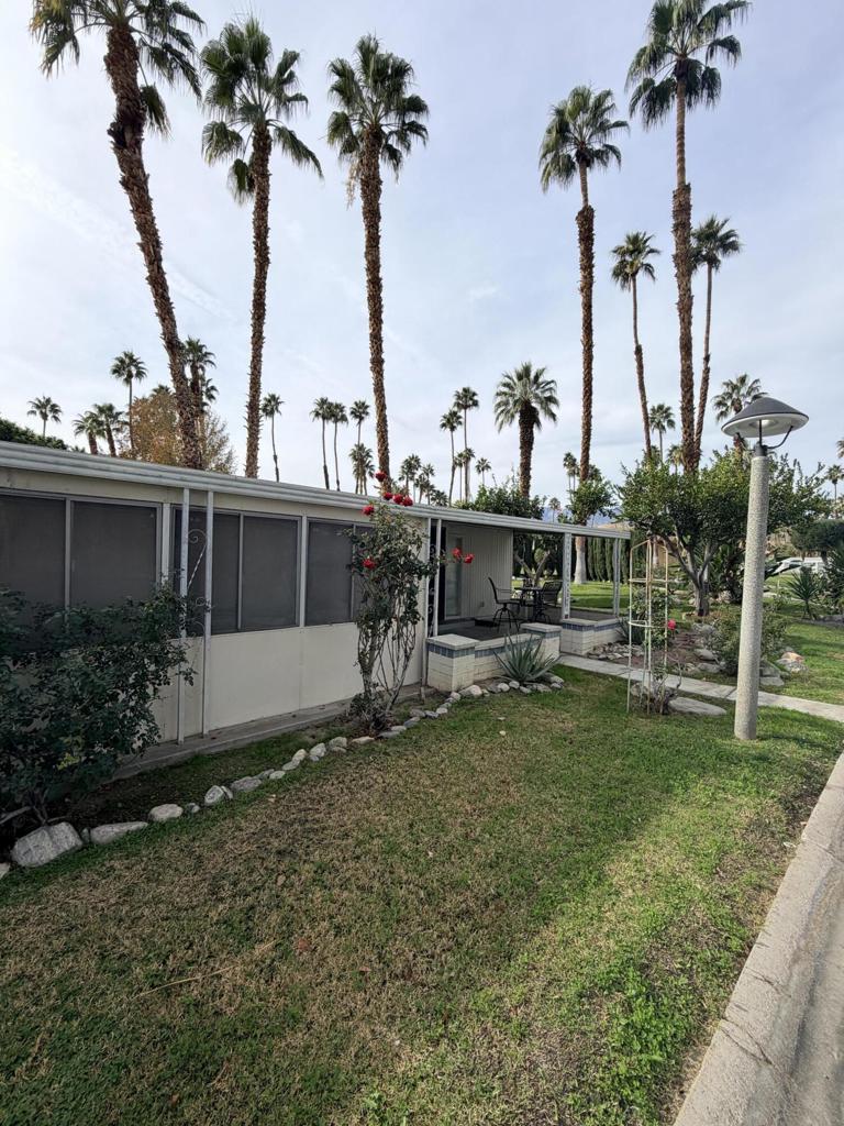 RM Mobile Home Es - Manufactured In Park