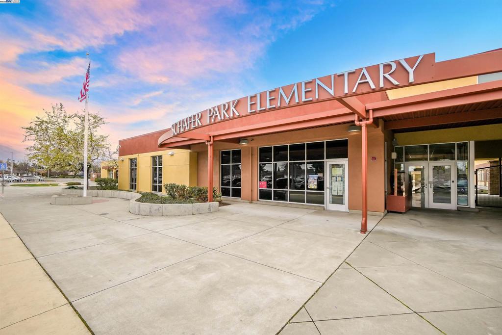 SCHAFER PARK - Residential