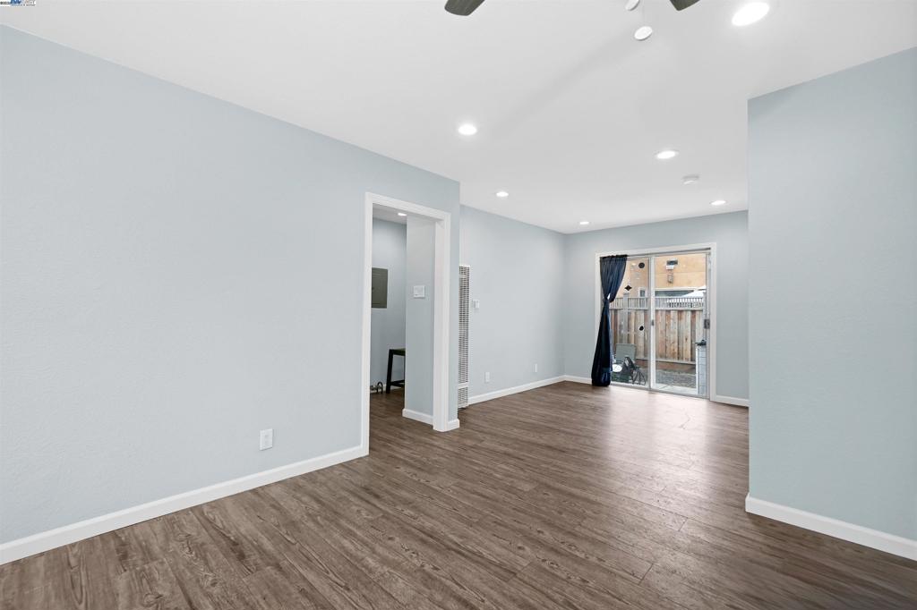 SCHAFER PARK - Residential