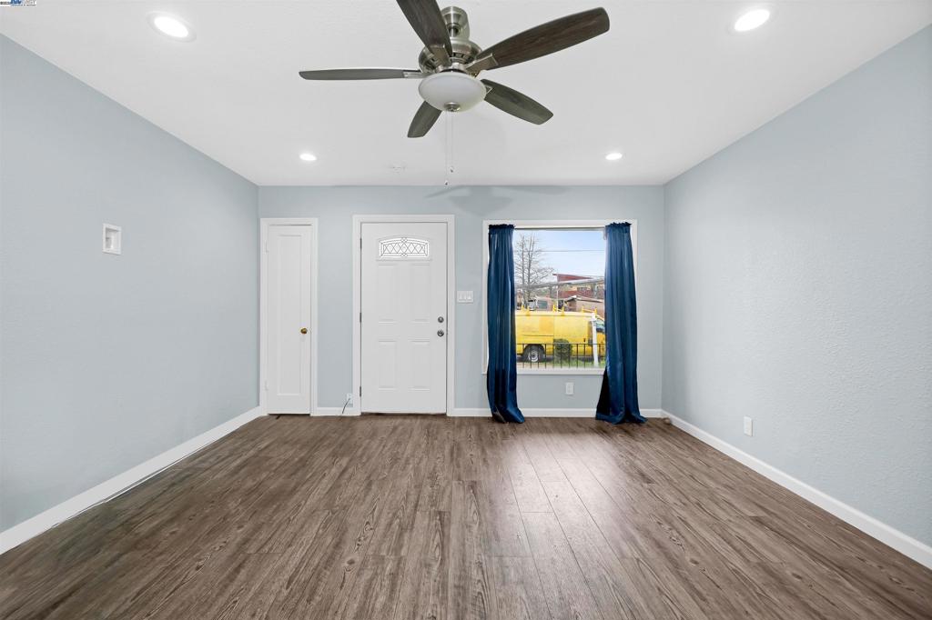 SCHAFER PARK - Residential