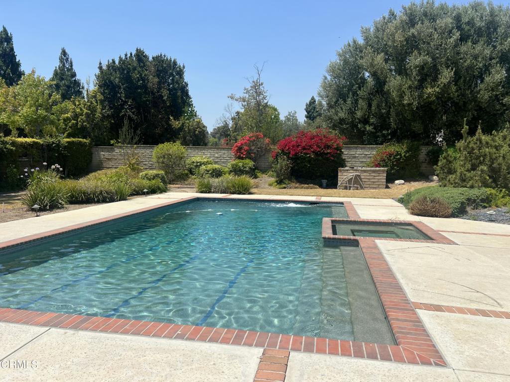 1809 Via Montecito