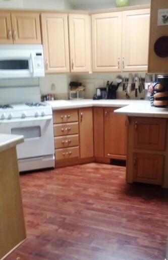 Rancho Casa Blanca - Manufactured In Park