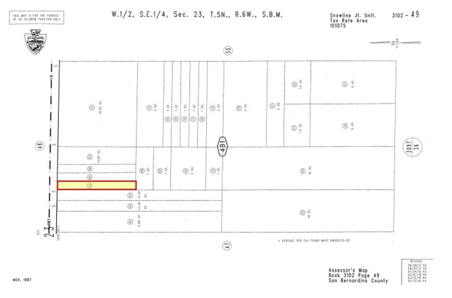 ±1 acre of unimproved residential land for sale on Palmdale Rd in Victorville; APN: 3102-491-04. Zoned Rural Living (RL), this lot is under the jurisdiction of San Bernardino County and will permit for a variety of commercial and industrial uses in conjunction with a residential improvement. Near the intersection of Highway 395 and Palmdale Highway, this area is experiencing a surge of growth, as national homebuilders such as DR Horton are completing delivery of hundreds of new homes. Nearby amenities for future residents include Walmart Supercenter, Stater Bros Market, Bank of America, CVS Pharmacy, Walgreen’s, Starbucks, Del Taco, Denny’s, Wingstop, and more. Buyer to verify all information contained herein. Agent and their representatives are not responsible for the accuracy of these claims.