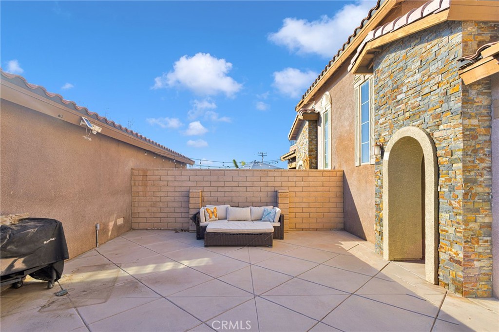 14193 Jicarilla Road 302