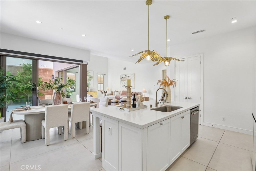 106 Yellow Iris, Irvine CA 92618 - Photo 9