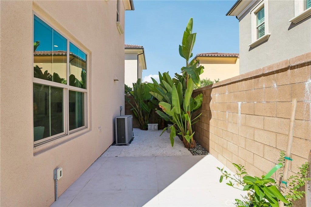 106 Yellow Iris, Irvine CA 92618 - Photo 33