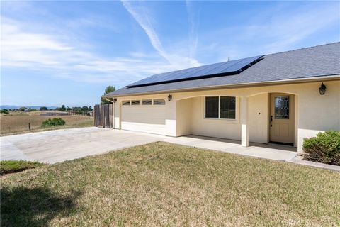 Tiny photo for 5575 Reindeer Pl, Paso Robles, CA 93446 (MLS # NS26089842)