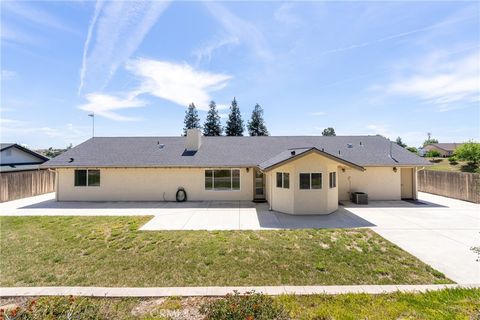 Tiny photo for 5575 Reindeer Pl, Paso Robles, CA 93446 (MLS # NS26089842)