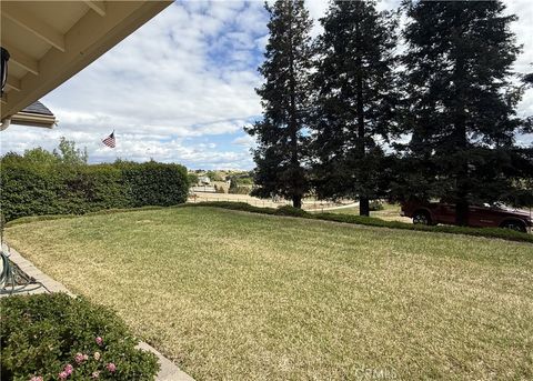 Tiny photo for 5575 Reindeer Pl, Paso Robles, CA 93446 (MLS # NS26089842)