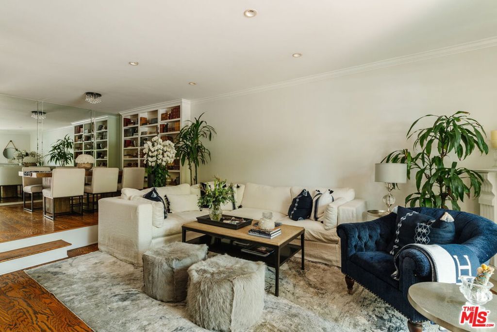 Photo of 8611 Burton Way #5, Los Angeles, CA 90048 (MLS # 25607791)