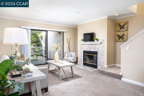 Photo of 2590 Oak Rd #247, Walnut Creek, CA 94597 (MLS # 41128177)