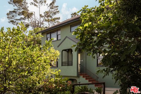 Photo of 2516 Ivan Hill Terrace, Los Angeles, CA 90039 (MLS # 26829147)