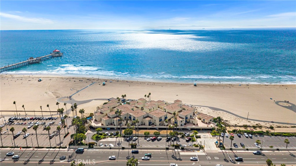 711 Pacific Coast 330