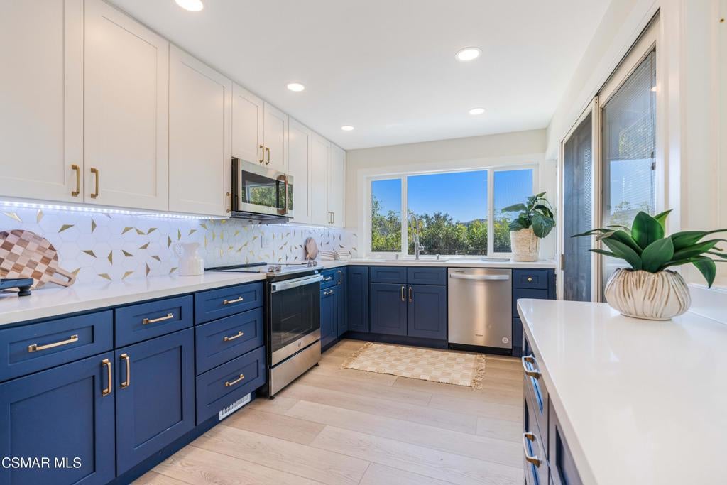 688 Velarde Drive