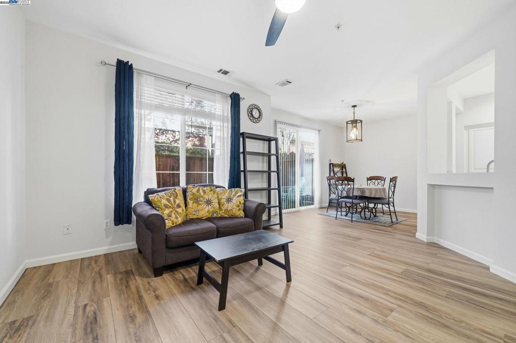 HIGHLANDS - Residential