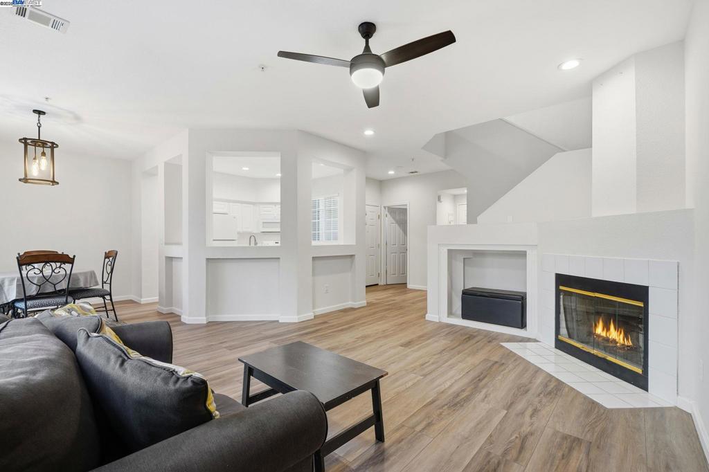 HIGHLANDS - Residential