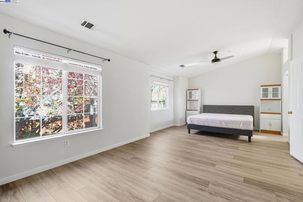 HIGHLANDS - Residential