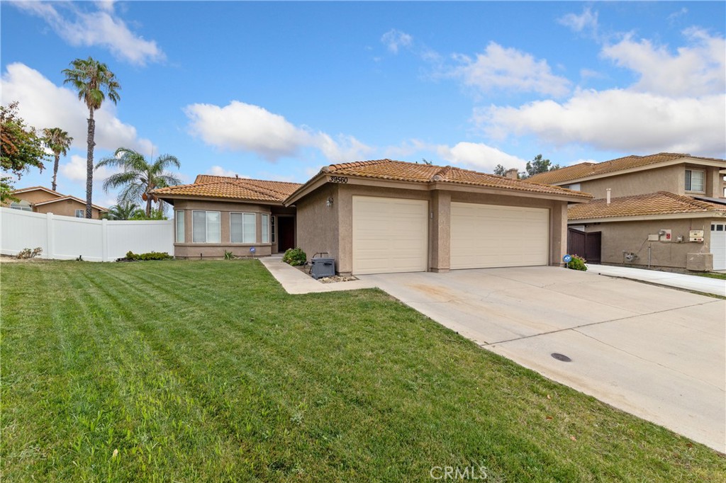 39560 Glenwood Court