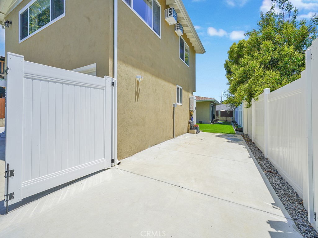 Palisades (PS) - Residential Lease