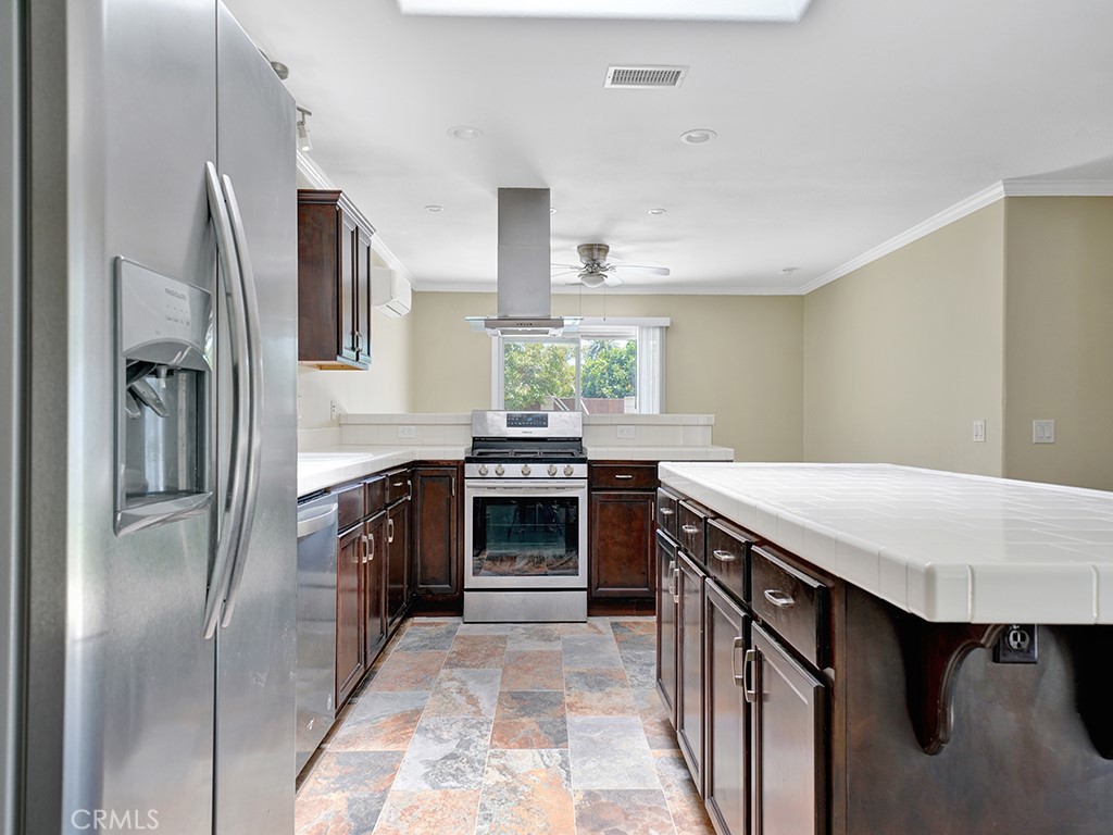 Palisades (PS) - Residential Lease