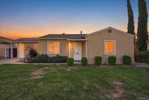 Photo of 9442 Van Ruiten Street, Bellflower, CA 90706 (MLS # PTP2607452)