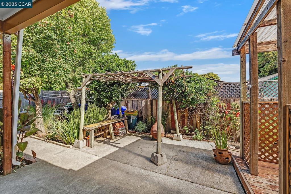 SAN PABLO PROP - Residential