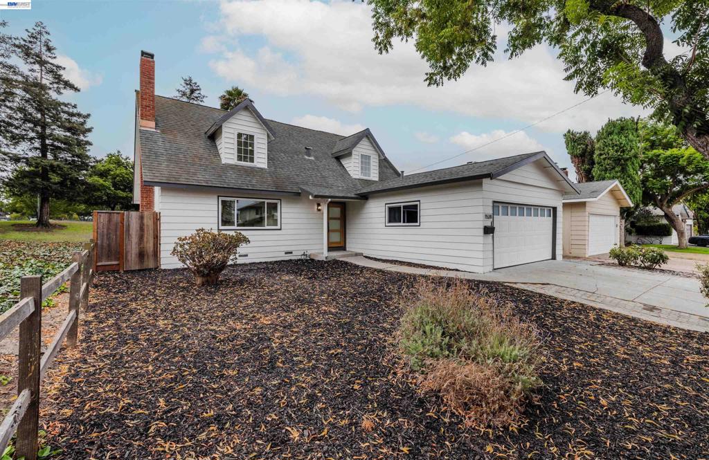 1528 Saratoga Dr