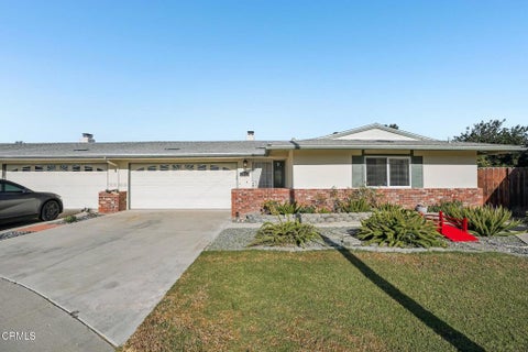 Photo of 2571 Neptune Place, Port Hueneme, CA 93041 (MLS # V1-39323)