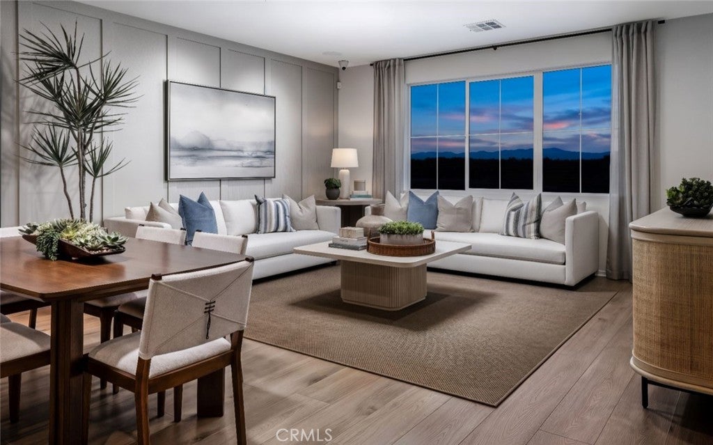 28988 SKYHAVEN Court