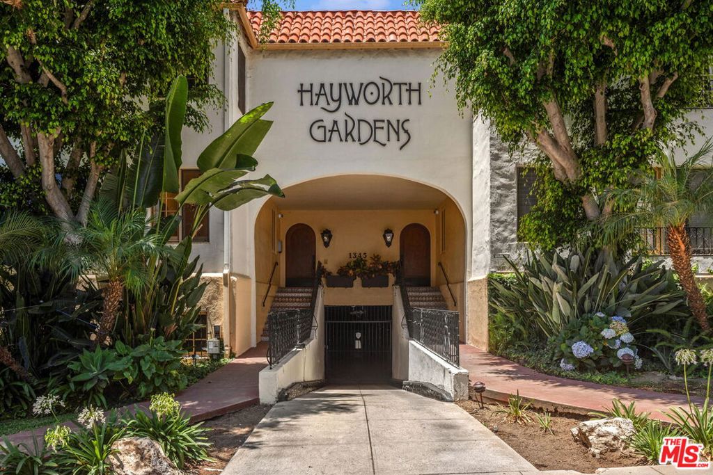 Photo of 1345 N Hayworth Avenue #2, West Hollywood, CA 90046 (MLS # 26855669)