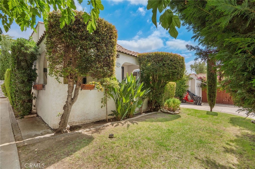 1323 5th Street, Glendale CA 91201