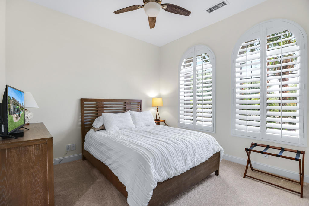 Mira Vista - Residential Lease