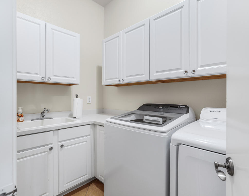 Mira Vista - Residential Lease