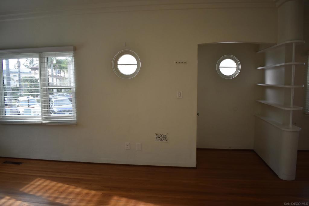 349 D Ave